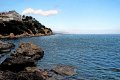 Βράχοι στην παραλία των λουτρών της Ωραίας Ελένης, Κορινθία